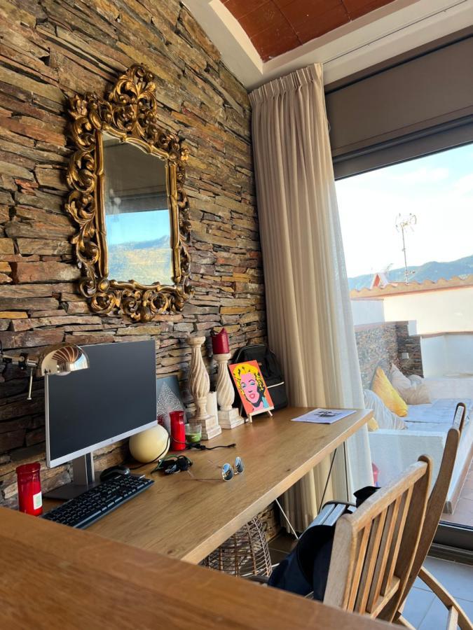 Ferienwohnung Big Family House In The Center Of El Port De La Selva Exterior foto